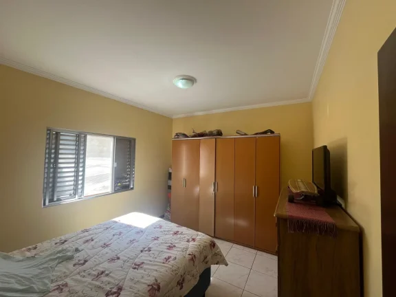Imagem Exelente Imóvel com Terraço a Preço de Oportunidade!