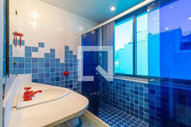 Imagem Casa à venda - Copacabana, 748m2