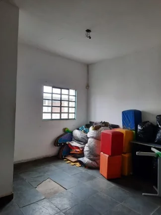 Imagem Galpão à venda, 283 m² por R$ 480.000,00 - Jardim Selma Helena - Poá/SP