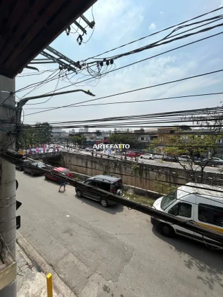 Imagem Excelente casa com ponto comercial a pouco metros do metrô