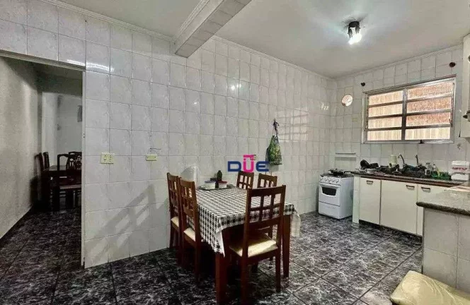 Imagem Sobrado com 3 dormitórios à venda, 206 m² por R$ 1.060.000 - Embaré - Santos/SP