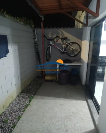 Imagem Casa com 2 Suítes à venda, 80 m² por R$ 385.000 - Pontal de Santa Marina - Caraguatatuba/SP