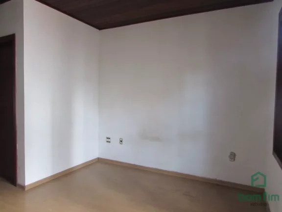 Imagem Casa de 4 dorm. pode ser comercial ou residencial para venda, Menino Deus, Porto Alegre - CA2472