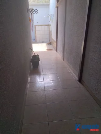 Imagem VENDO CASA 3/4 CIDADE NOVA