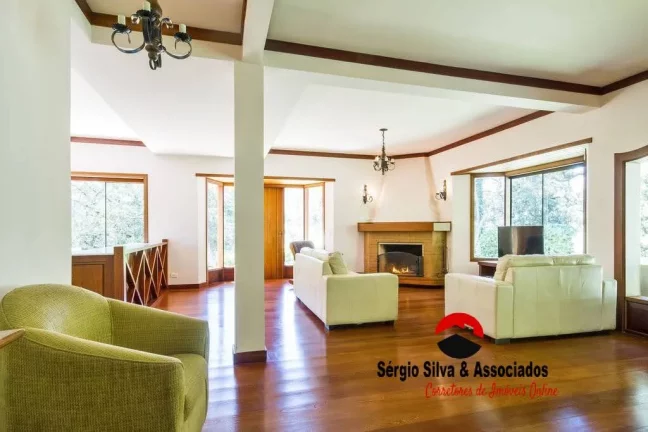 Imagem Casa para Locação na Região do Alto do Capivari Campos do Jordão -SP.
