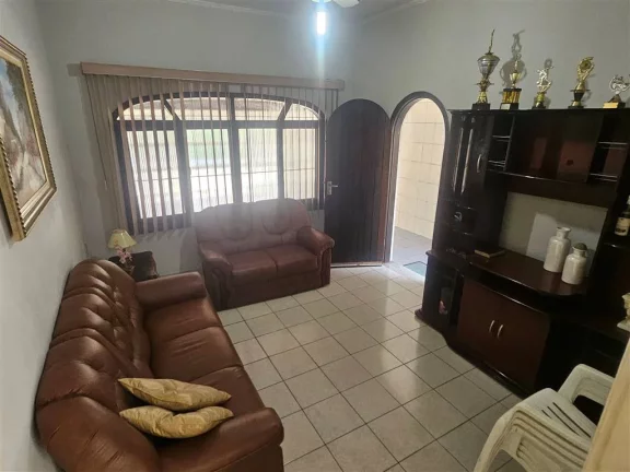 Imagem CASA COM 70 m² - AVIAÇÃO - PRAIA GRANDE SP