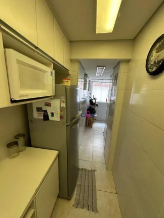 Imagem Apartamento com 2 dormitórios à venda, 90 m² por R$ 850.000,00 - Gonzaga - Santos/SP