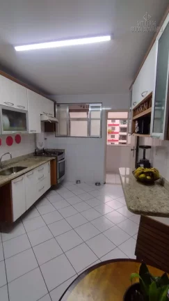 Imagem APARTAMENTO GRANDE EM PREDIO FRENTE MAR EM SÃO VICENTE!