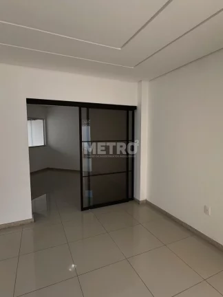 Imagem Casa, Cond. Água Viva, Piscina, Gourmet com churrasqueira, 4 4, sendo 2 suítes