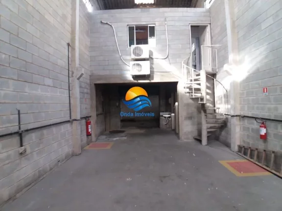 Imagem Galpão para venda em Santos no centro.