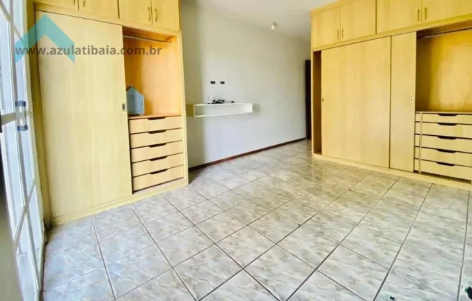 Imagem Casa proximo a alameda Lucas Nogueira Garcez