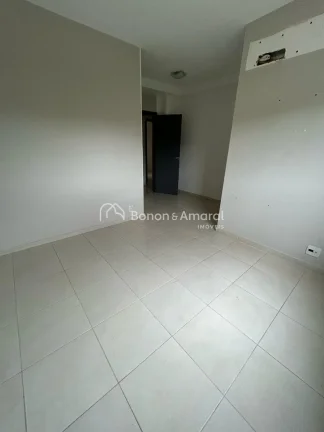 Imagem Espaçoso apartamento à venda no Condomínio Golden Square, em Campinas. Possui área de 137 m², 2...