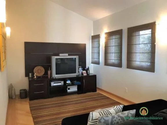 Imagem Casa com 3 suítes, gourmet e piscina! Cond. Nova Higienópolis