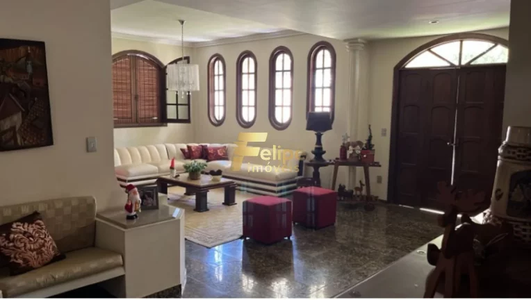 Imagem Casa para locação em Guarapari-ES, Muquiçaba: 5 quartos, 3 salas, 5 banheiros, 2 vagas de garagem, 200m².