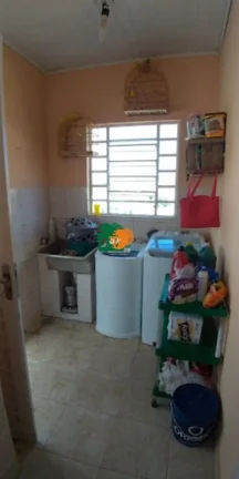 Imagem Casa para Venda em São Roque, Jardim Caparelli (mailasqui), 2 dormitórios, 1 suíte, 2 banheiros, 3 vagas