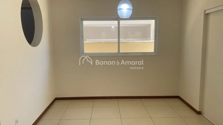 Imagem Um lar pensado para viver bem!

Essa casa no Condomínio Portal do Jequitibá encanta pelo acabament...