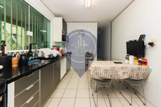 Imagem Casa à venda em São Paulo-SP, no Ipiranga: 4 quartos, suíte, 2 salas, 3 banheiros, 2 vagas de garagem, 220m².