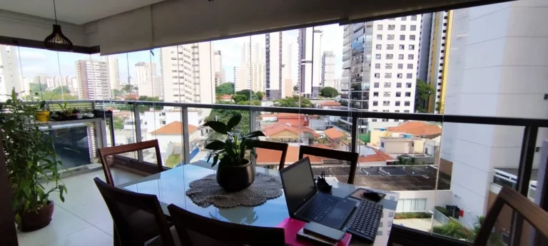 Imagem Apartamento 69M², 2Q, 1 Suíte, 2 Banheiros, Cozinha e Sala Integradas, Varanda, Face Norte, Academia, Piscina, Churrasqueira, Salão de Festas e Jogos.