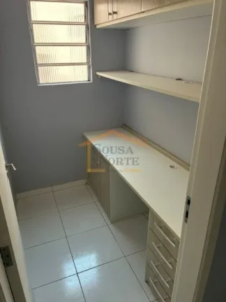 Imagem Sobrado com ambientes amplos e bem distribuídos, 3 dormitórios, sendo 3 suítes, salas de estar e ...