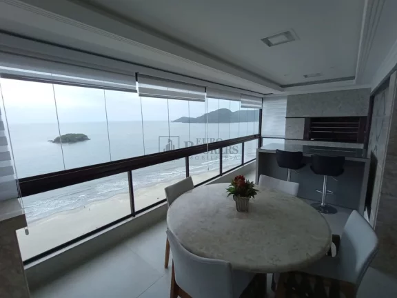 Imagem Apartamento Frente Mar com 3 suítes à venda no Centro de Balneário Camboriú