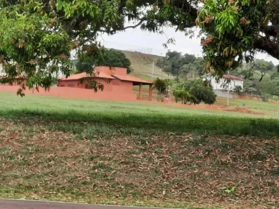 Imagem Terreno à venda, 450 m² por R$ 180.000,00 - Centro - Pardinho/SP