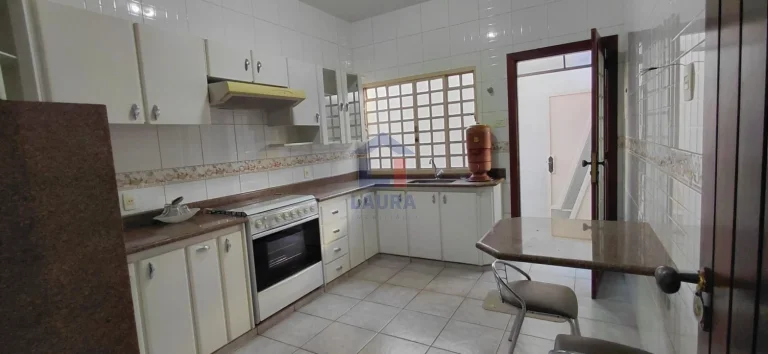 Imagem CASA RESIDENCIAL em PARÁ DE MINAS - MG, DOM BOSCO