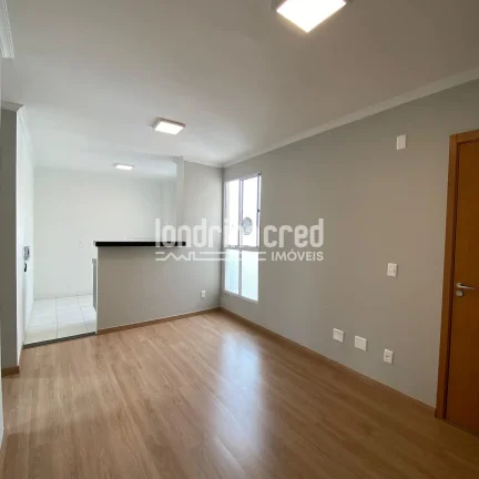 Imagem Apartamento no Spazio La Traviata com 2 dormitórios, sala, cozinha, banheiro, 1 vaga de carro e 1 de moto, condomínio acessível em torno de R$350!