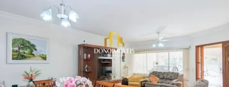 Imagem ImÃ³vel amplo Ã  venda com 3 quartos, sendo todos suÃ­tes, e 4 banheiros no total. Este imÃ³vel estÃ...