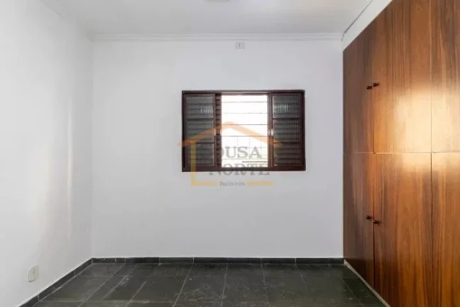 Imagem Sobrado com 130 m², 2 dormitórios, 2 banheiros, sala ampla para 2 ambientes, cozinha planejada, en...