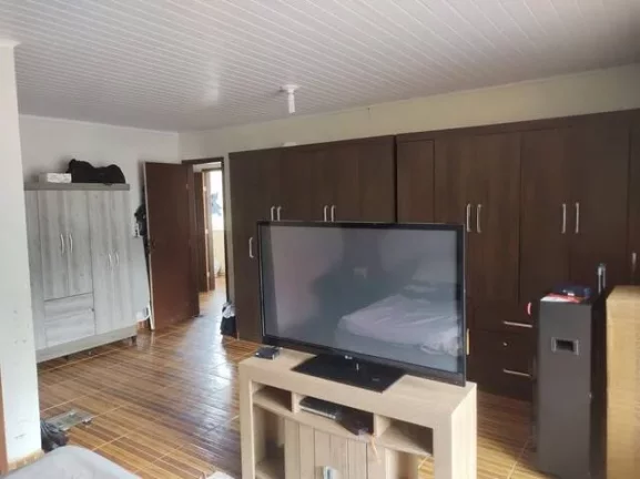 Imagem LINDA CASA COM 1.600M2, NASCENTE, 3 QUARTOS - NOVA FRIBURGO