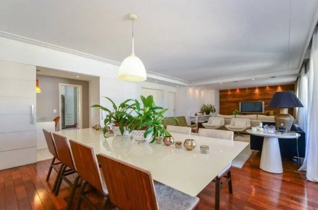 Imagem Excelente Apto em Moema 202 m²