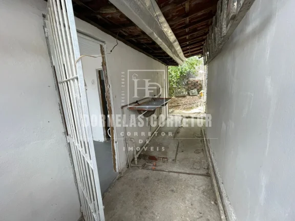 Imagem Oportunidade! Terreno + 3 Casas Prontas para Morar ou Alugar