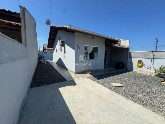 Imagem Casa 2 quartos sendo 1 Suíte e Sala bem Ampla