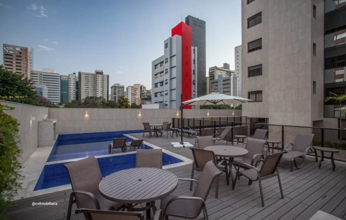 Imagem Apartamento com área total de 91,45m². A planta original era de 3 quartos, convertido em um aparta...