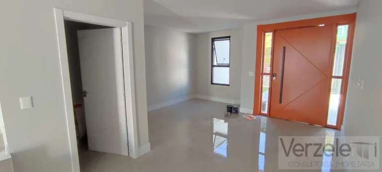 Imagem Casa / Sobrado para Venda em Camboriú / SC no bairro São Francisco de Assis