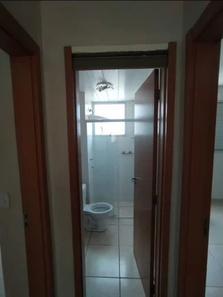 Imagem AP2500 - Área Útil: 45,95 m², com 02 dormitórios, sala integrada com a cozinha, banheiro social ...