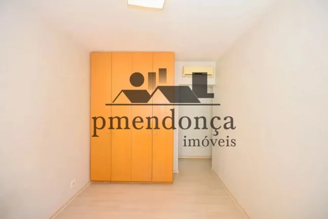 Imagem Apartamento em Pinheiros com 4 quartos (3 suítes) e 4 vagas, 270m²