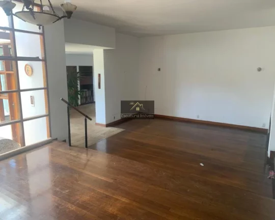 Imagem CAMPO BELO NOBRE CASA COM 310,00 M CONSTRUÍDOS TERRENO 750,00 M 3 DORMITÓRIOS 1 DELES SUÍTE 3 SALAS LAVABO COPA COZINHA PISCINA 4 VAGAS