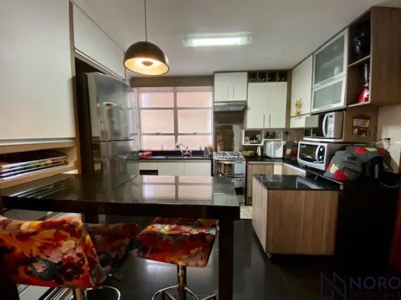 Imagem Apartamento Impecável, 3 dormitórios, Suíte, uma vaga de Garagem, revitalizado c