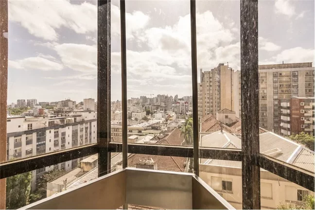 Imagem Apartamento com 1 Quarto à Venda, 57 m² em Independência - Porto Alegre