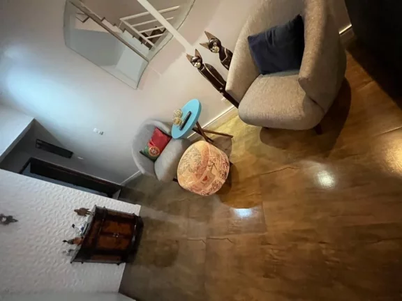 Imagem Sobrado à Venda no Jardim Têxtil - 160 m² - 3 Quartos - 1 Suíte - 4 Vagas de garagem