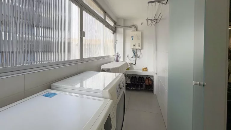 Imagem Fávia Apto CH3837 - Apartamento à venda no bairro Rio Branco - Porto Alegre/RS