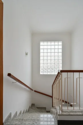 Imagem Casa Sobrado Ipiranga - 200M², 3 Dorms, 1 Suíte, 3 Vagas, Varanda, Copa, Dependência de Serviço, Espaço Gourmet.