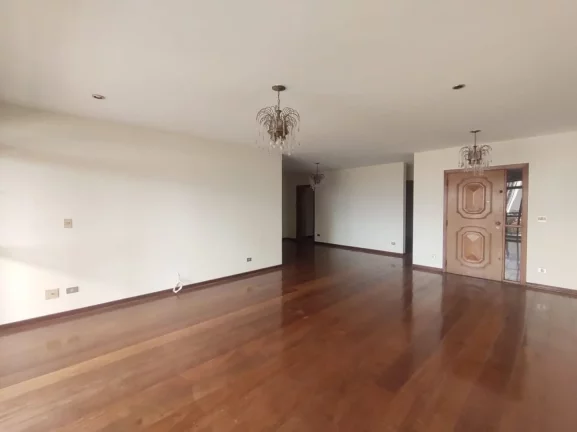 Imagem Apartamento CENTRO - Área útil de 230 m². Contendo 2 vagas garagem, ampla sala para 2 ambientes c...