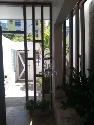 Imagem Casa para Venda em Salvador, Pituba, 5 dormitórios, 6 banheiros, 6 vagas