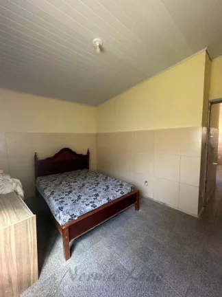 Imagem Casa térrea à venda no Robalo. Loteamento Recanto das Chácaras em Aracaju-SE! 3 quartos, 1 suite, 1 sala, 2 banheiros, 20 vagas de garagem, 130,00 m² de área.