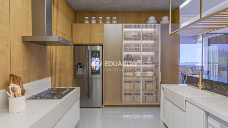 Imagem Apartamento no Magic Sun Home Resort com 4 Suítes à Venda no Centro de Balneário