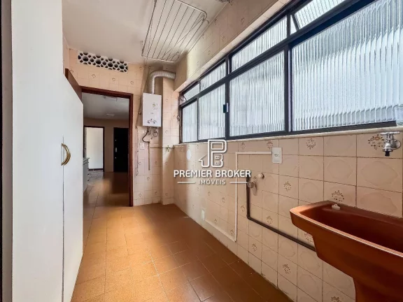 Imagem Apartamento à venda, 119 m² por R$ 650.000,00 - Várzea - Teresópolis/RJ