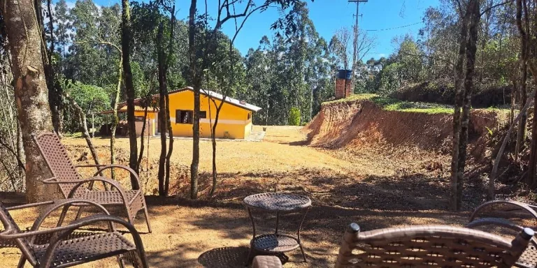 Imagem Chácara com 6500m² em Agudos do Sul - Estuda Permuta - R$495 mil