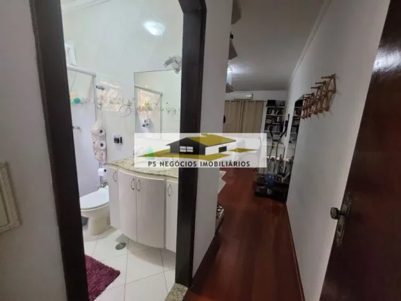 Imagem Sobrado para venda com 3 suítes e 4 vagas na Vila Matilde